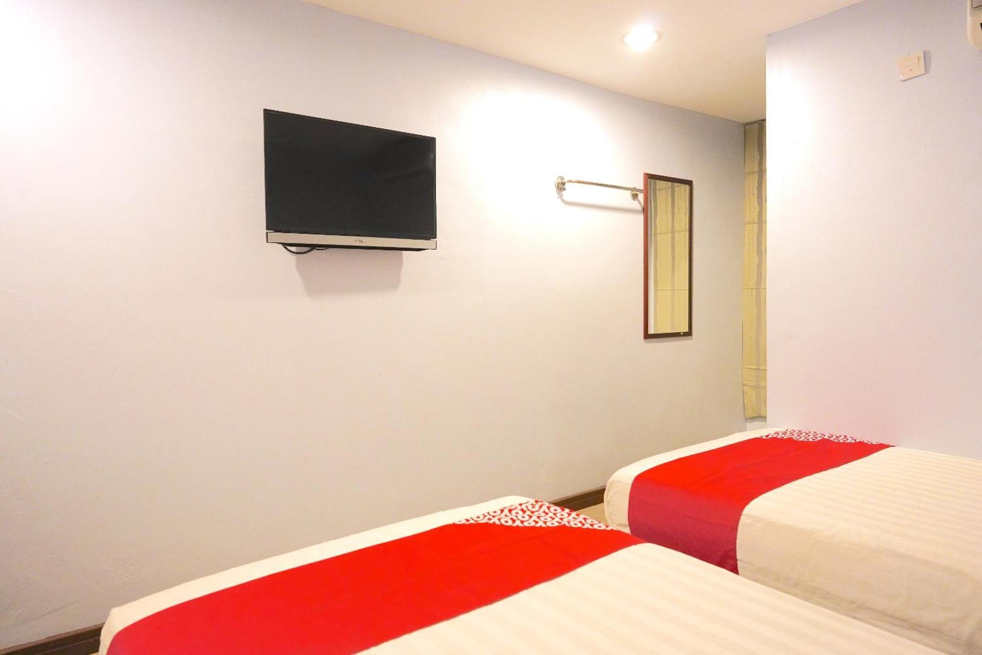 Super Oyo 89544 Utama Inn Bintulu Exterior photo